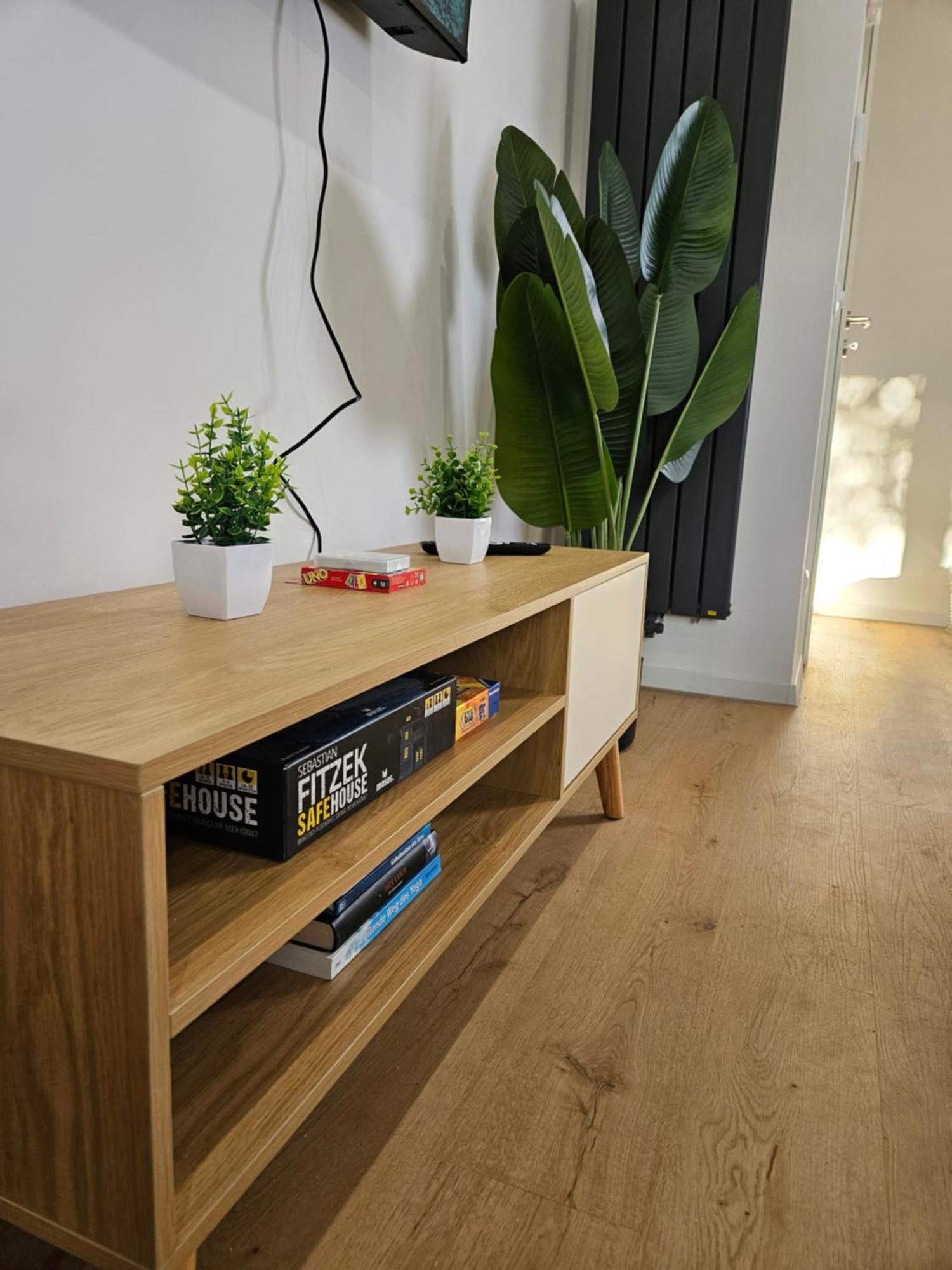 Modern Homes - Voll Ausgestatte Wohnung - Balkon - Hotelbetten - 4K Tv - Wlan Морс-Вінн Екстер'єр фото