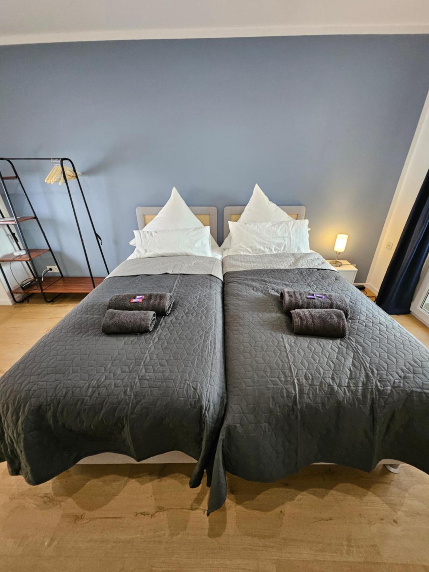 Modern Homes - Voll Ausgestatte Wohnung - Balkon - Hotelbetten - 4K Tv - Wlan Морс-Вінн Екстер'єр фото